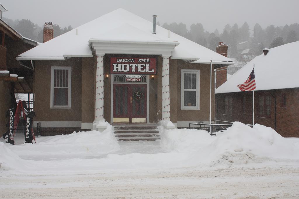Dakota Spur Hotel Lead Exteriör bild